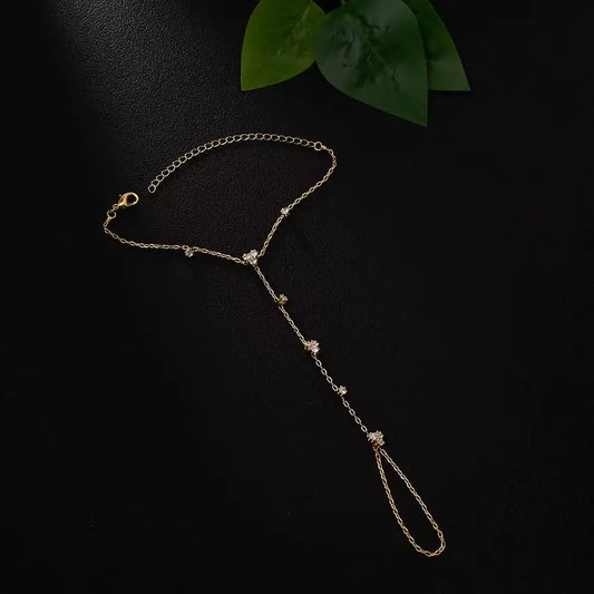 Summer New Rhinestone Flower Hand Back Bracelet Wedding Jewelry for Women Crystal Geometric Finger Bracelet Party Jewelry Gift