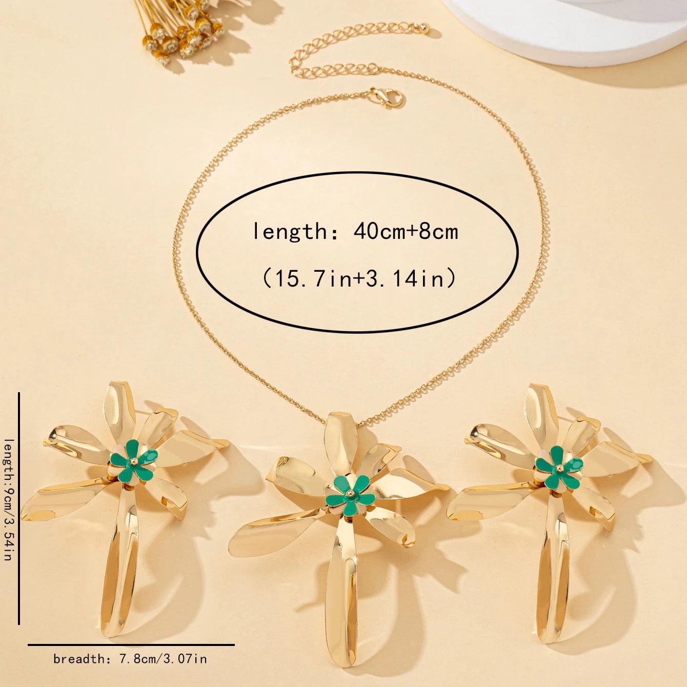 Women's Jewelry Set: Exaggerated Metal Flower Center with Green Enamel Craftsmanship, Earrings and Necklace Set, Suitable for Daily Wear and Vacation