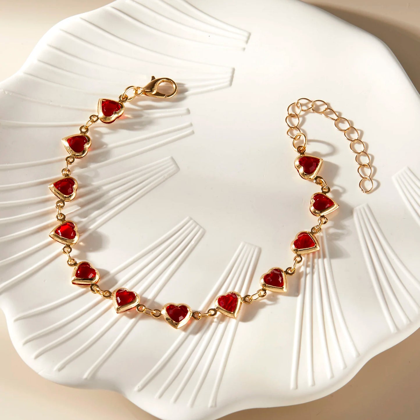 Elegant Red Crystal Zircon Metal Chain Bracelets for Women Colorful Heart Bracelets Party Wedding Girl Wrist Jewelry Gift